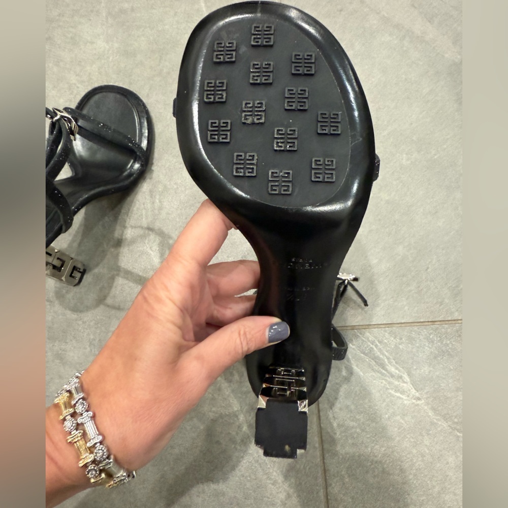 Givenchy Black and Silver G-Cube Ankle Strap Sandals size 37.5 - Picture 5 of 10